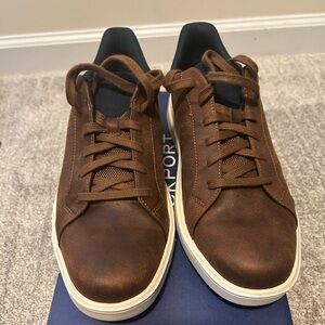 Rockport mens shoe size 8.5